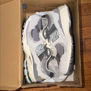 New Balance Protection Pack Gray